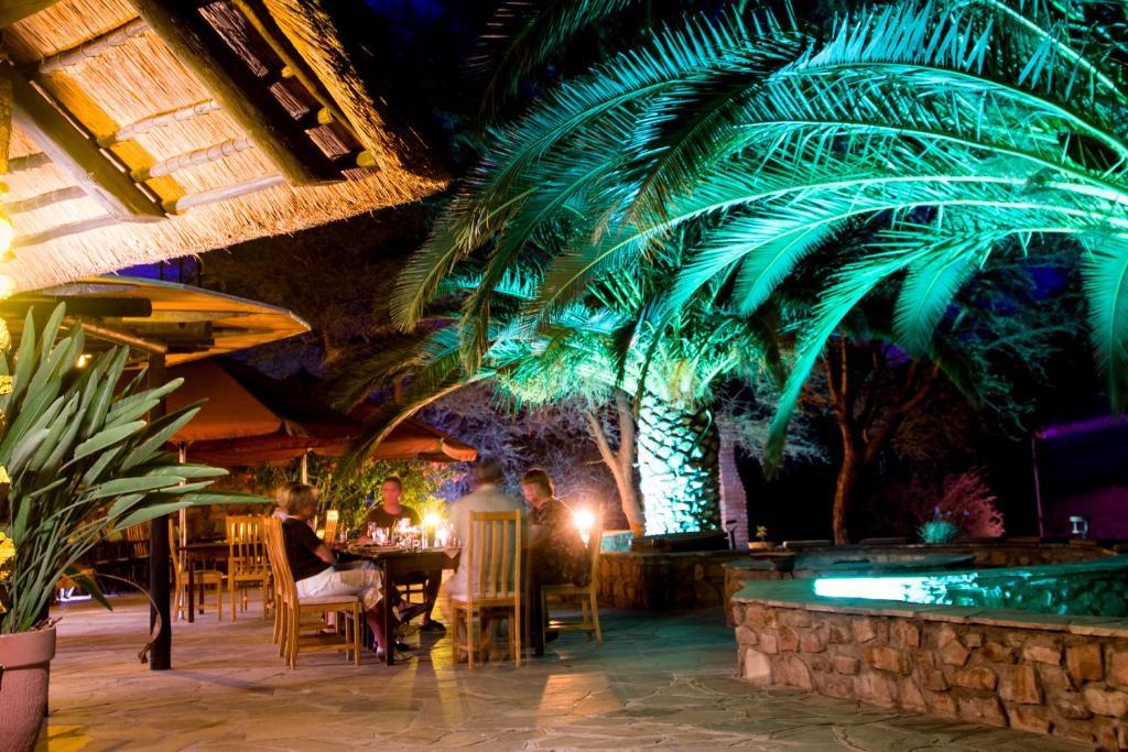 Etusis Lodge Usakos Exterior photo