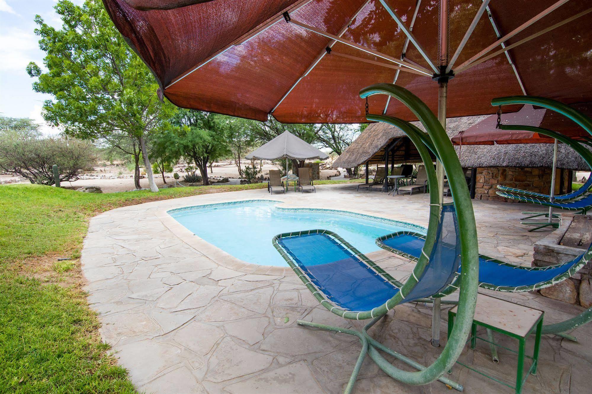 Etusis Lodge Usakos Exterior photo